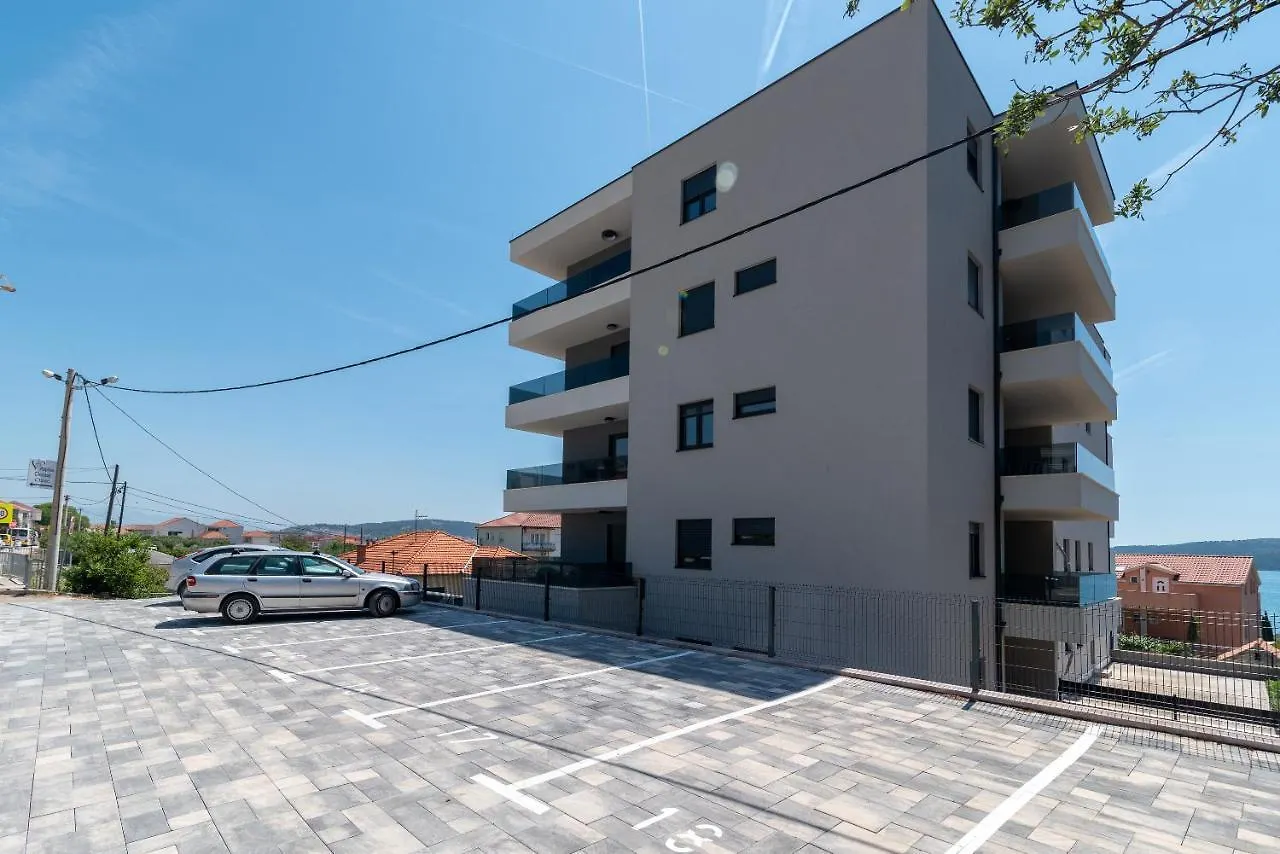 Apartman Adriana Trogir 0*,