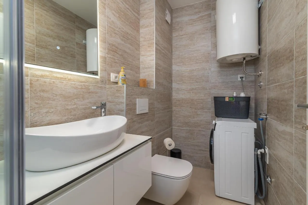 Apartman Adriana 트로기르
